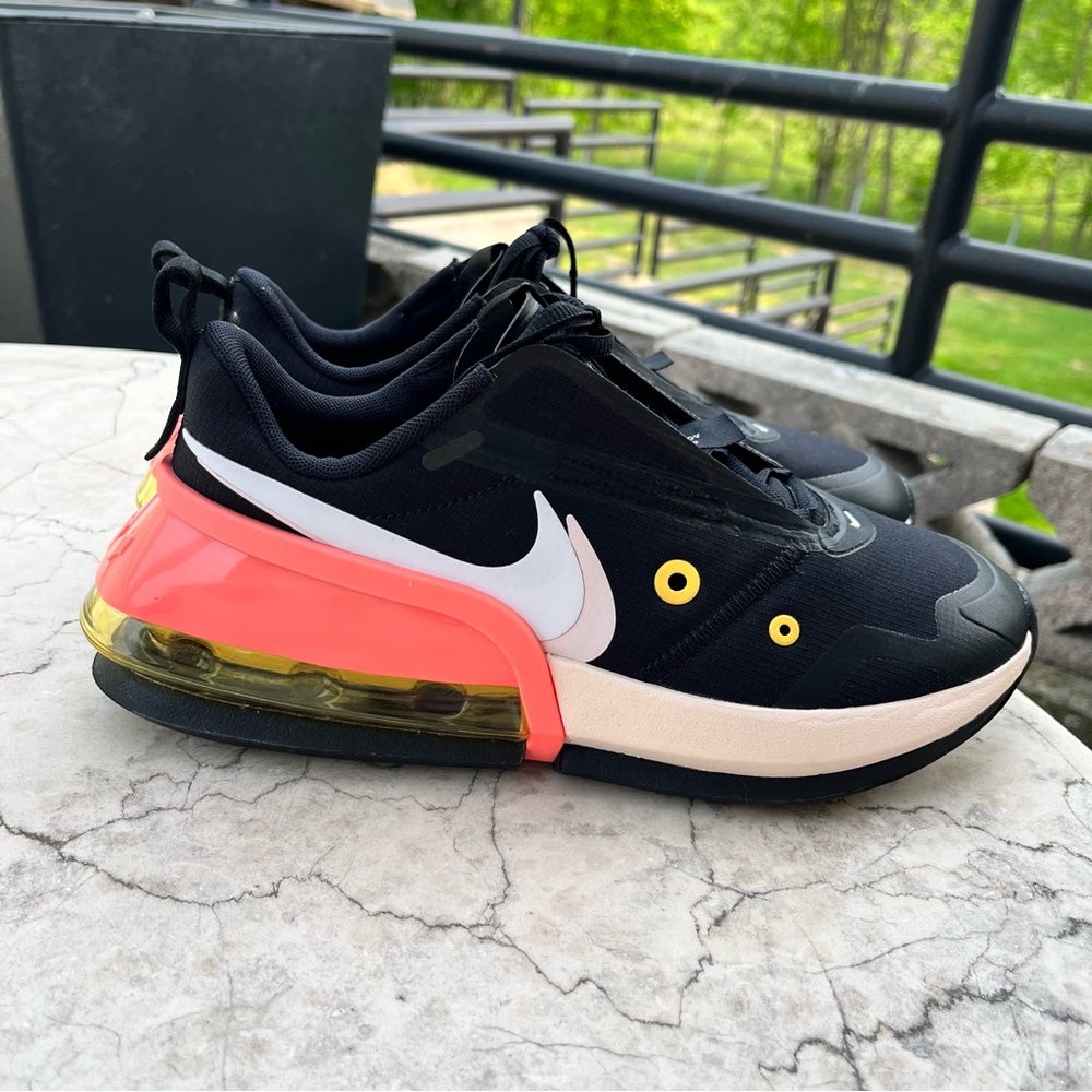 Nike Air Max Up 'Black Atomic Pink' Sneakers - Picture 2 of 12